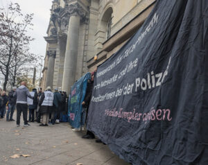 Antifaschistische Kundgebung vor dem Kriminalgericht Moabit am 11.11.2024